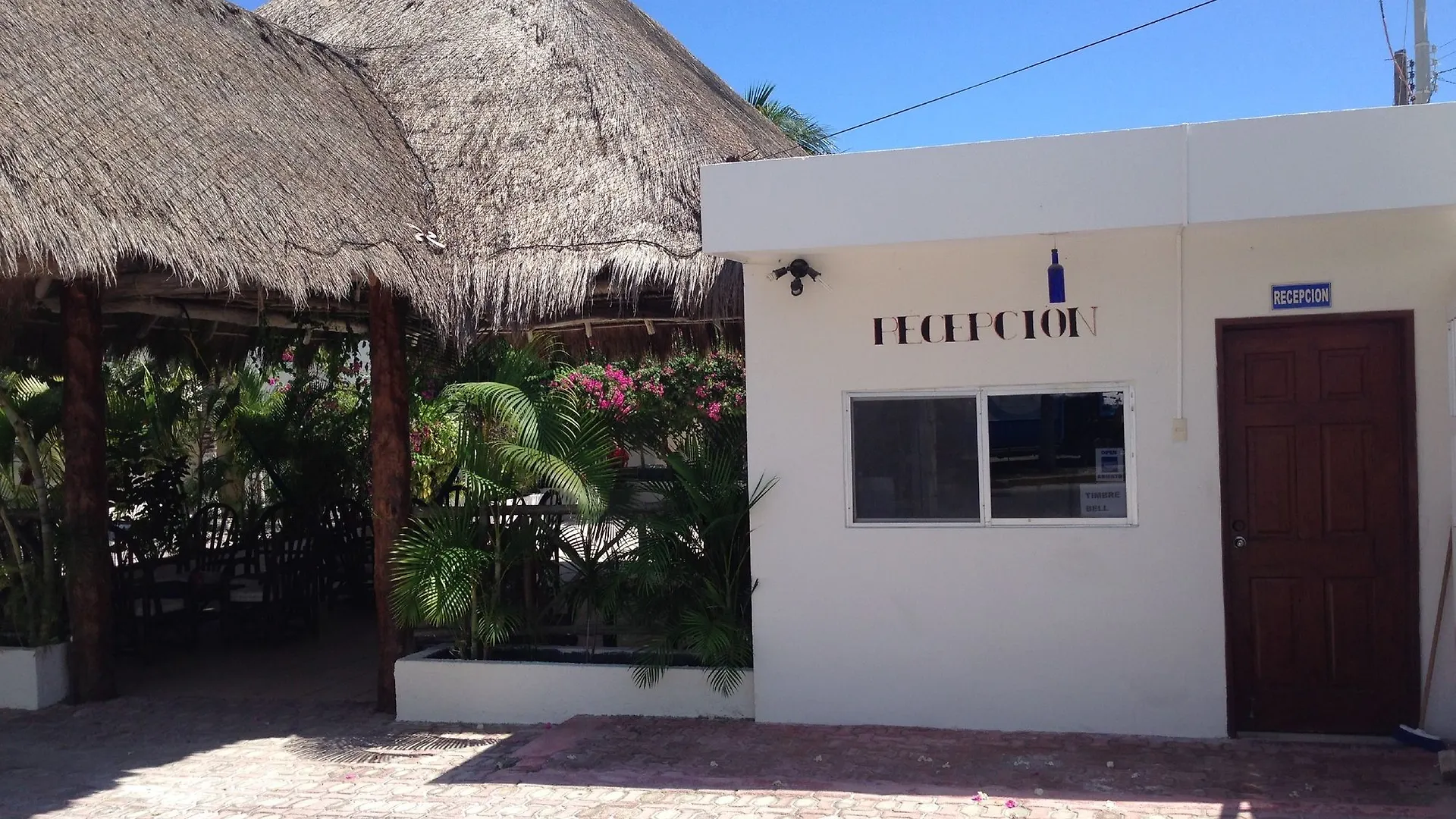 Hotel Dos Naciones Puerto Morelos
