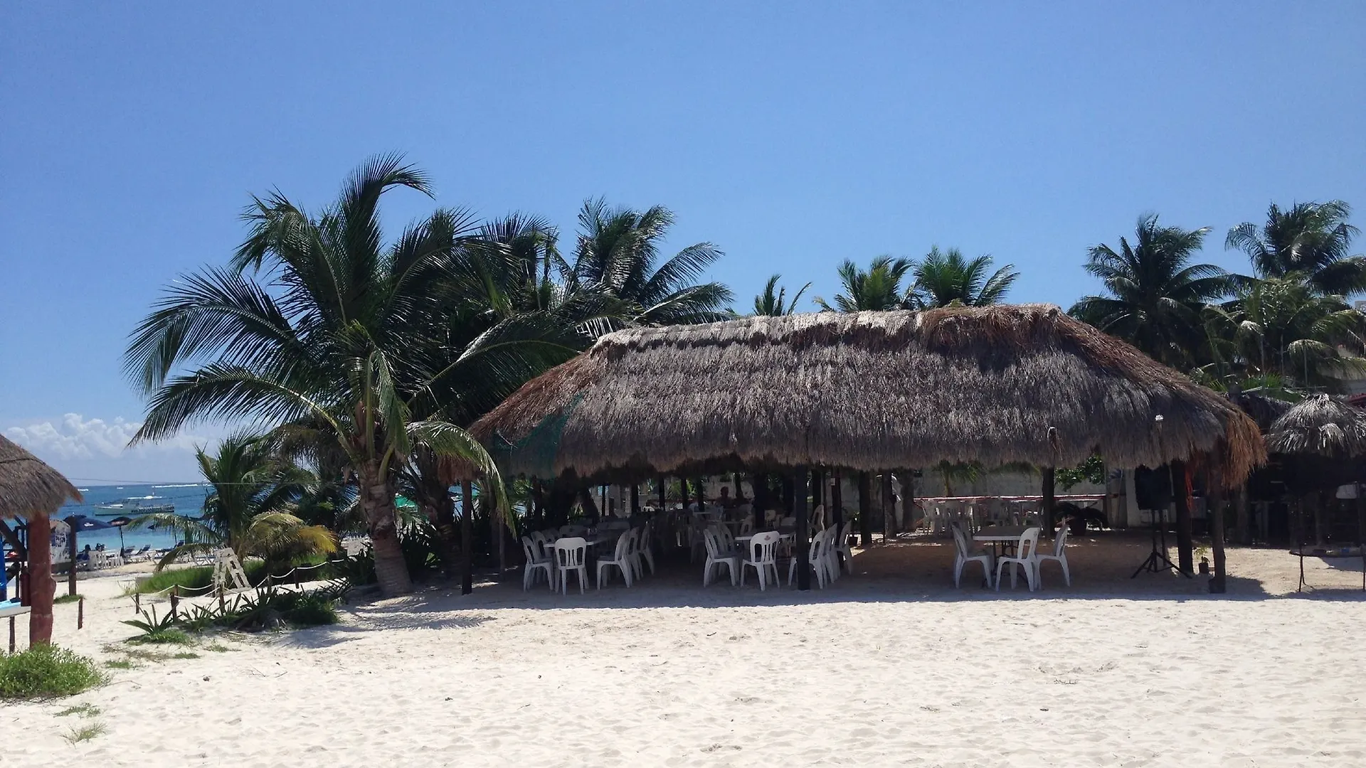 Hotel Dos Naciones Puerto Morelos