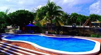 **  Hotel Dos Naciones Puerto Morelos Meksika